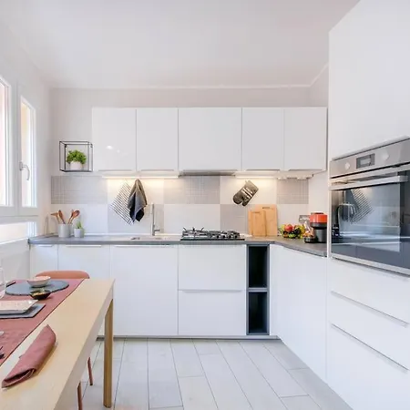 Апартаменти Red Ferrari House - Center *